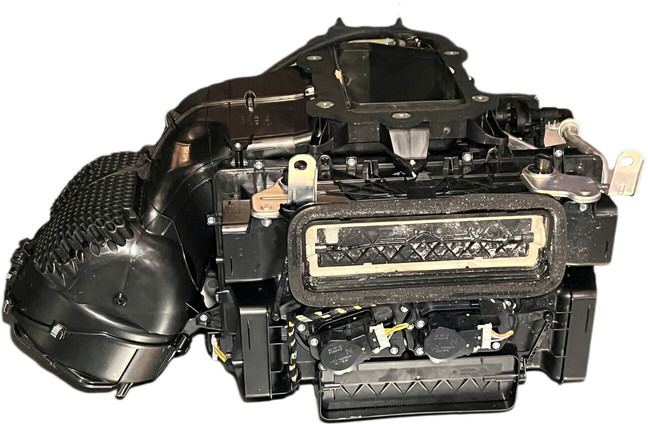 Volvo Aero - Часть системы кондиционирования: фото 4 Volvo Aero - Часть системы кондиционирования: фото 4