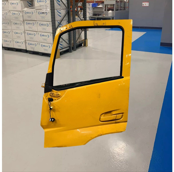 Volvo FM left doors (2021-2024) - Дверь и запчасти: фото 1 Volvo FM left doors (2021-2024) - Дверь и запчасти: фото 1