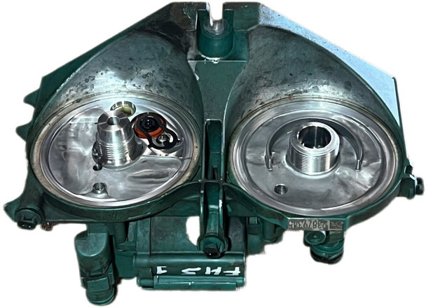 Volvo  - Топливный фильтр: фото 2 Volvo  - Топливный фильтр: фото 2