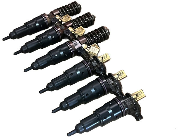 Volvo  - Топливный фильтр: фото 2 Volvo  - Топливный фильтр: фото 2