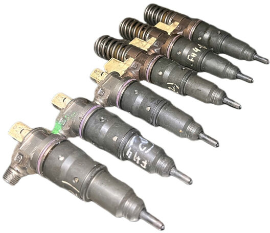 Volvo  - Топливный фильтр: фото 2 Volvo  - Топливный фильтр: фото 2