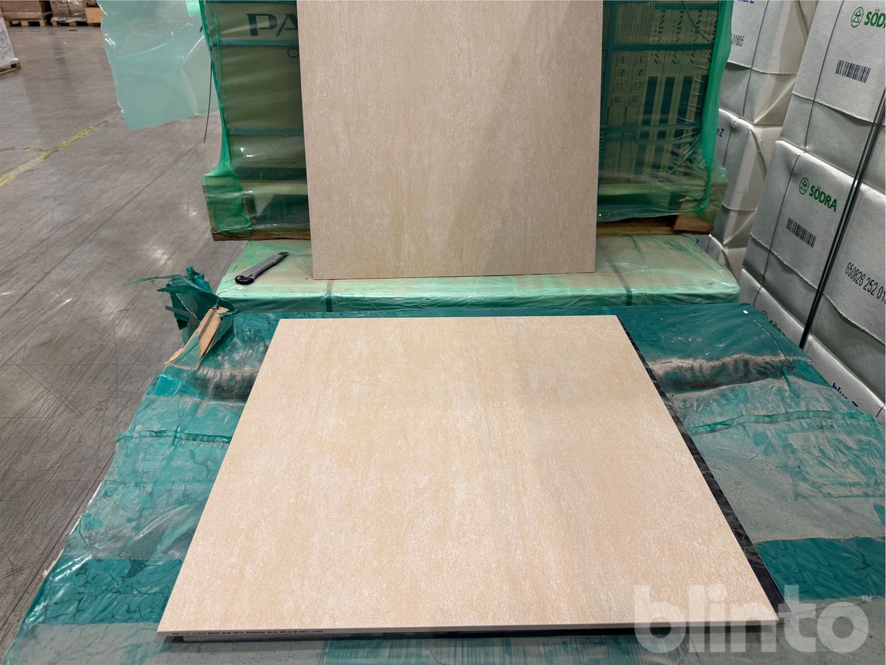 400 m2 - Warm Cement 600x600x8 - Строительное оборудование: фото 1 400 m2 - Warm Cement 600x600x8 - Строительное оборудование: фото 1