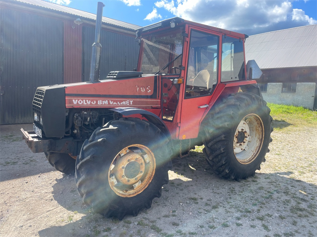 BM VOLVO-VALMET 705-4 - Трактор: фото 1 BM VOLVO-VALMET 705-4 - Трактор: фото 1
