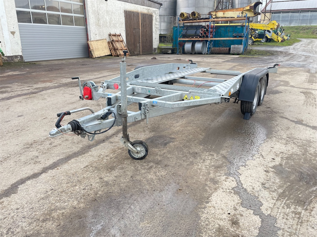 Böckmann - Прицеп-автовоз: фото 1 Böckmann - Прицеп-автовоз: фото 1