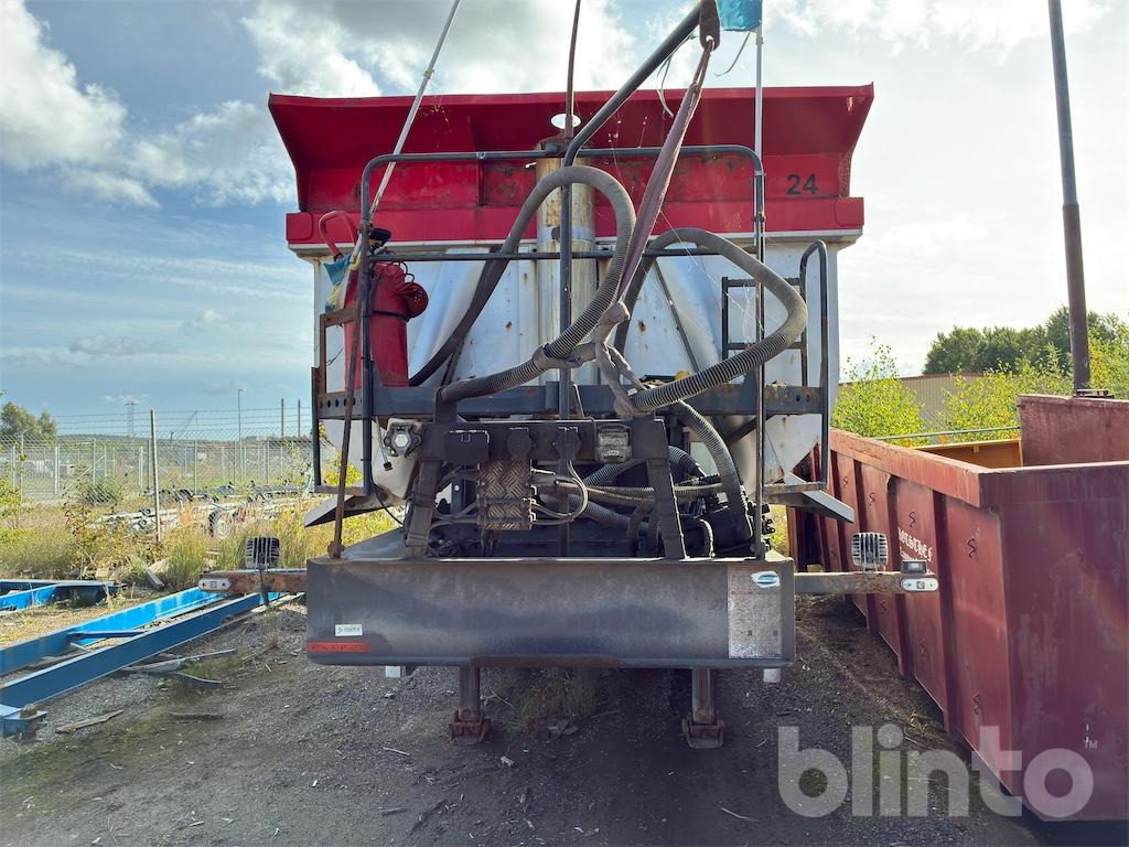 CARNEHL - Самосвальный полуприцеп: фото 2 CARNEHL - Самосвальный полуприцеп: фото 2