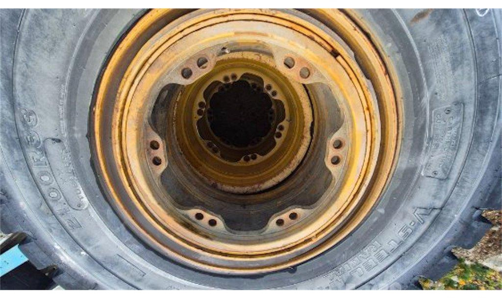 Cat 772 - Колесо для Строительной техники: фото 5 Cat 772 - Колесо для Строительной техники: фото 5