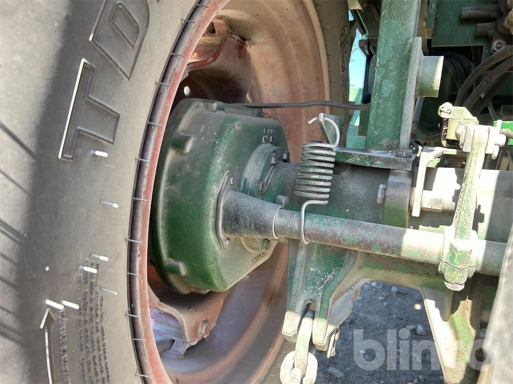 Трактор Deutz Intrac 2002 A: фото 49 Трактор Deutz Intrac 2002 A: фото 49