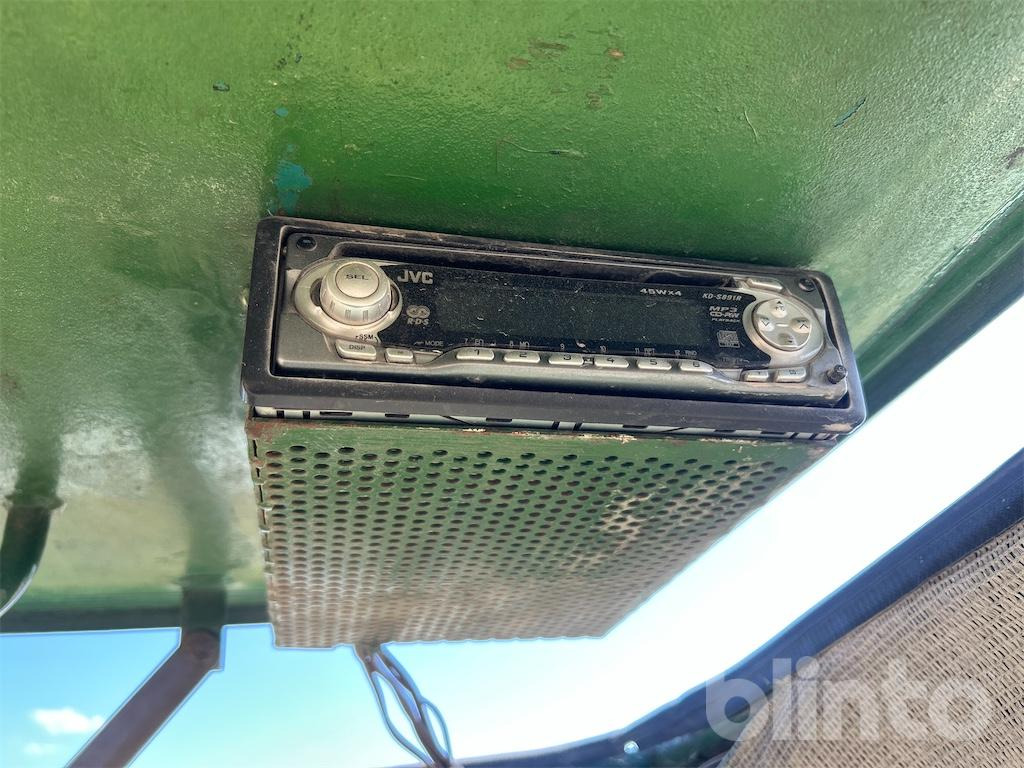 Трактор Deutz Intrac 2002 A: фото 18 Трактор Deutz Intrac 2002 A: фото 18