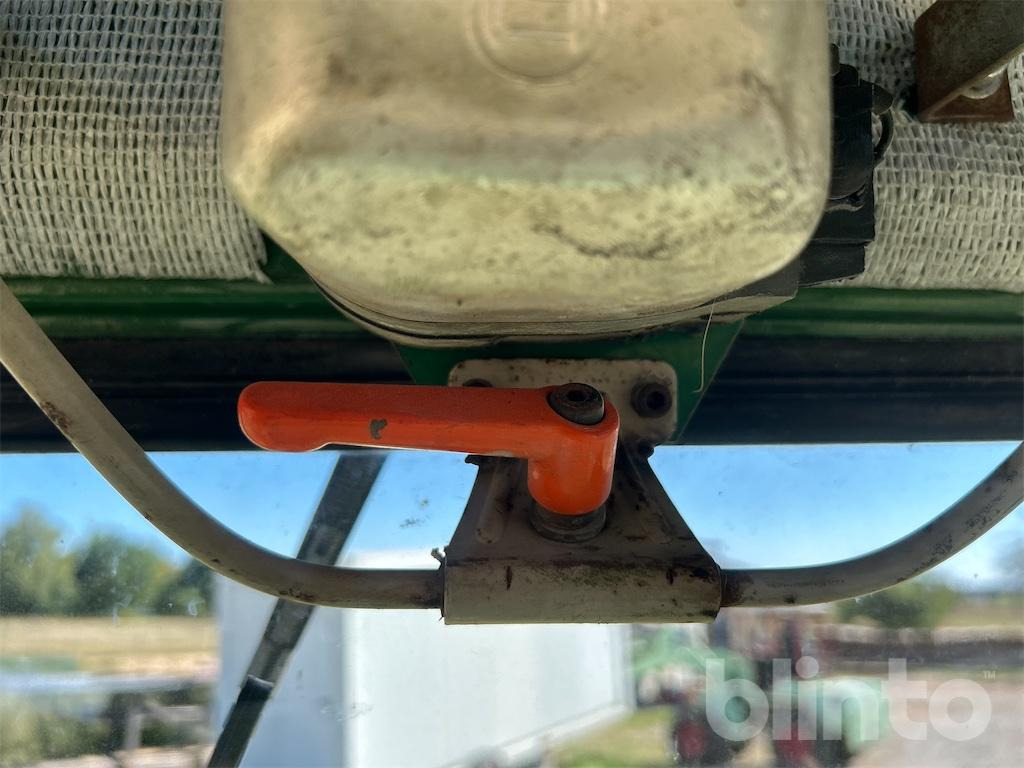 Трактор Deutz Intrac 2002 A: фото 19 Трактор Deutz Intrac 2002 A: фото 19