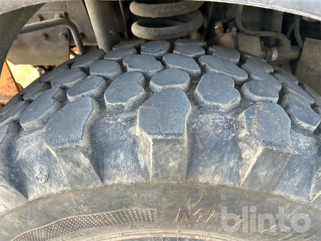 Грузовик Unimog U 300 mit MULAG Ausleger 2010: фото 13