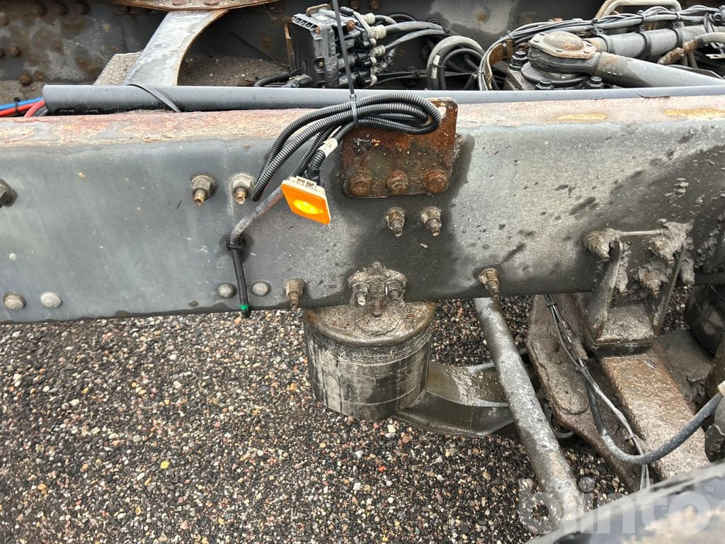 Грузовик VOLVO FH 500 6x2: фото 39