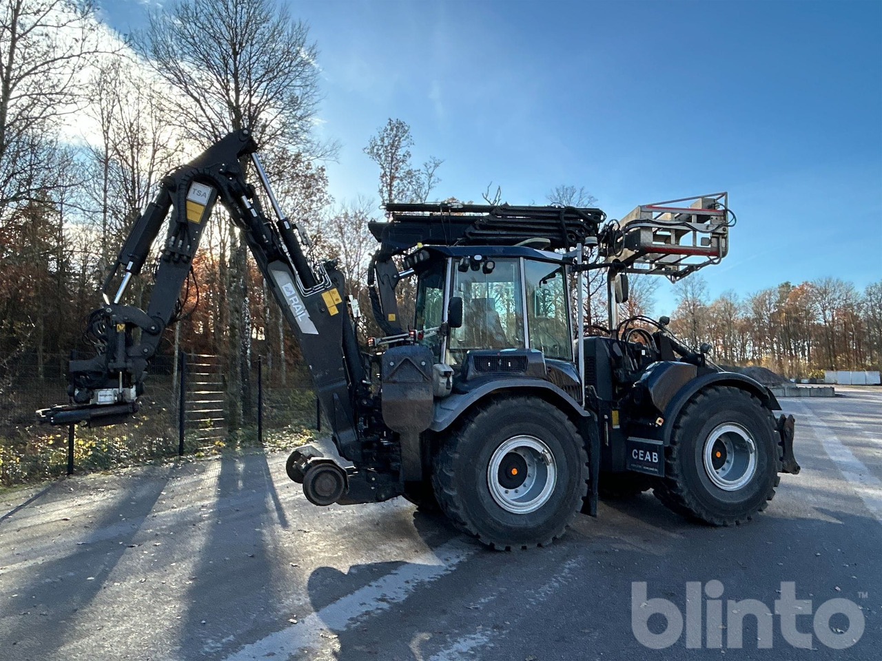 HUDDIG 1260C - Экскаватор-погрузчик: фото 5 HUDDIG 1260C - Экскаватор-погрузчик: фото 5
