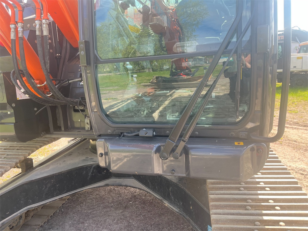 Гусеничный экскаватор Hitachi ZX225USLC-7: фото 46