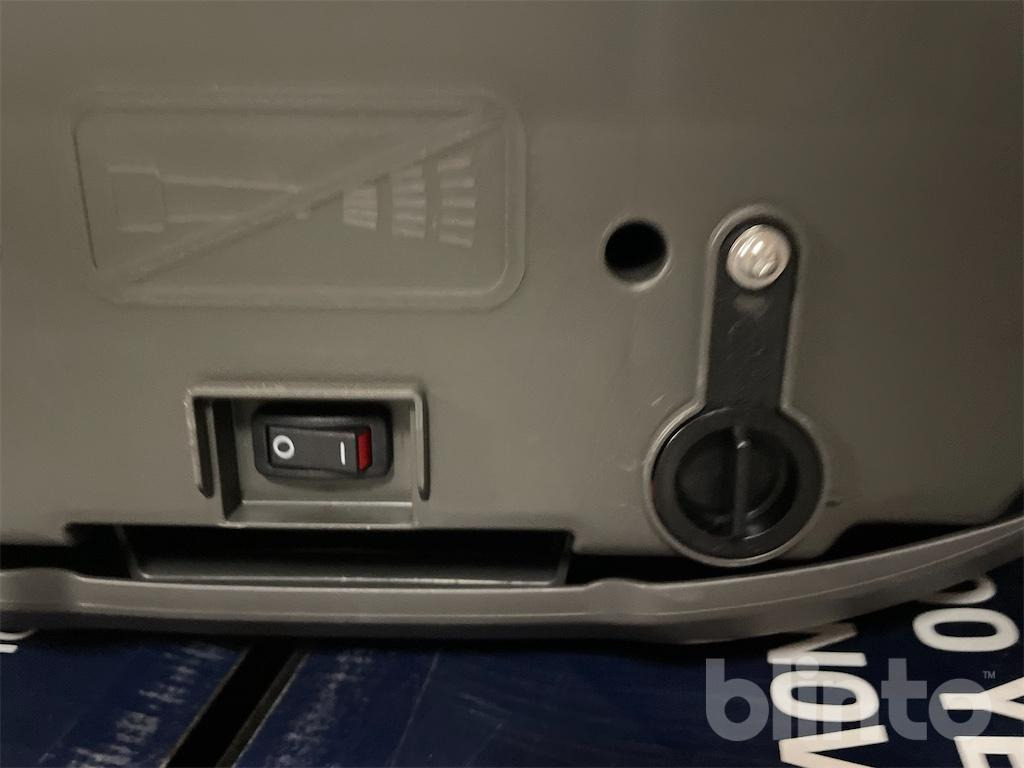 Газонокосилка Husqvarna 450X (2022): фото 21 Газонокосилка Husqvarna 450X (2022): фото 21