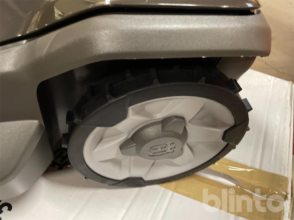 Газонокосилка Husqvarna Automower 310 MARK II (2022): фото 13