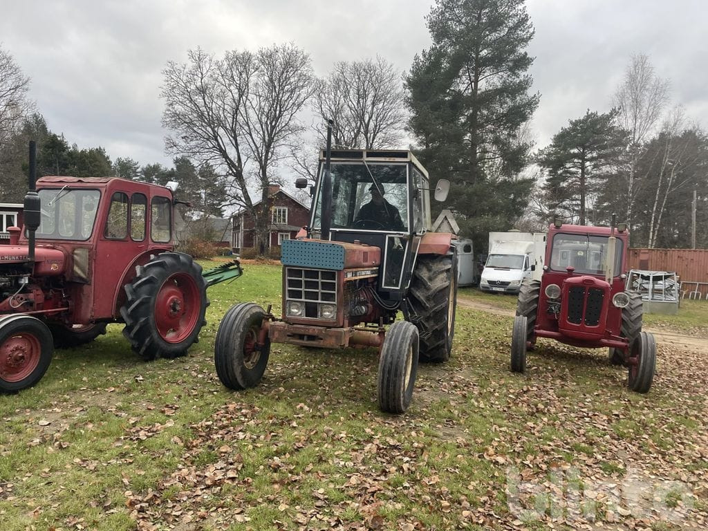 INTERNATIONAL 844 - Трактор: фото 1 INTERNATIONAL 844 - Трактор: фото 1