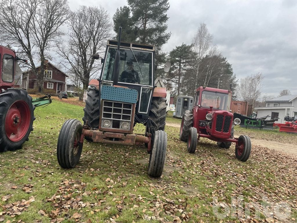 INTERNATIONAL 844 - Трактор: фото 2 INTERNATIONAL 844 - Трактор: фото 2