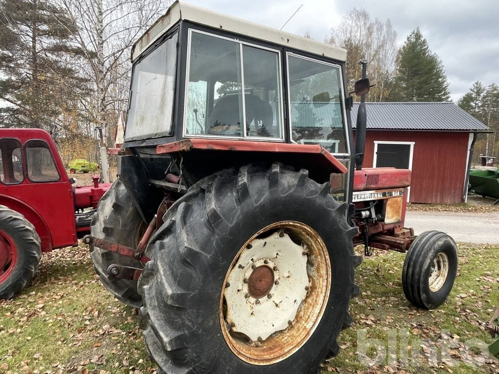 INTERNATIONAL 844 - Трактор: фото 5 INTERNATIONAL 844 - Трактор: фото 5