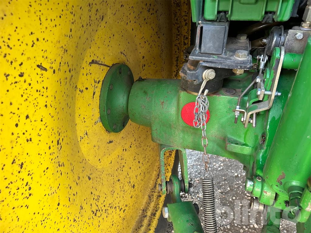 Трактор John Deere 6320 (2004): фото 25