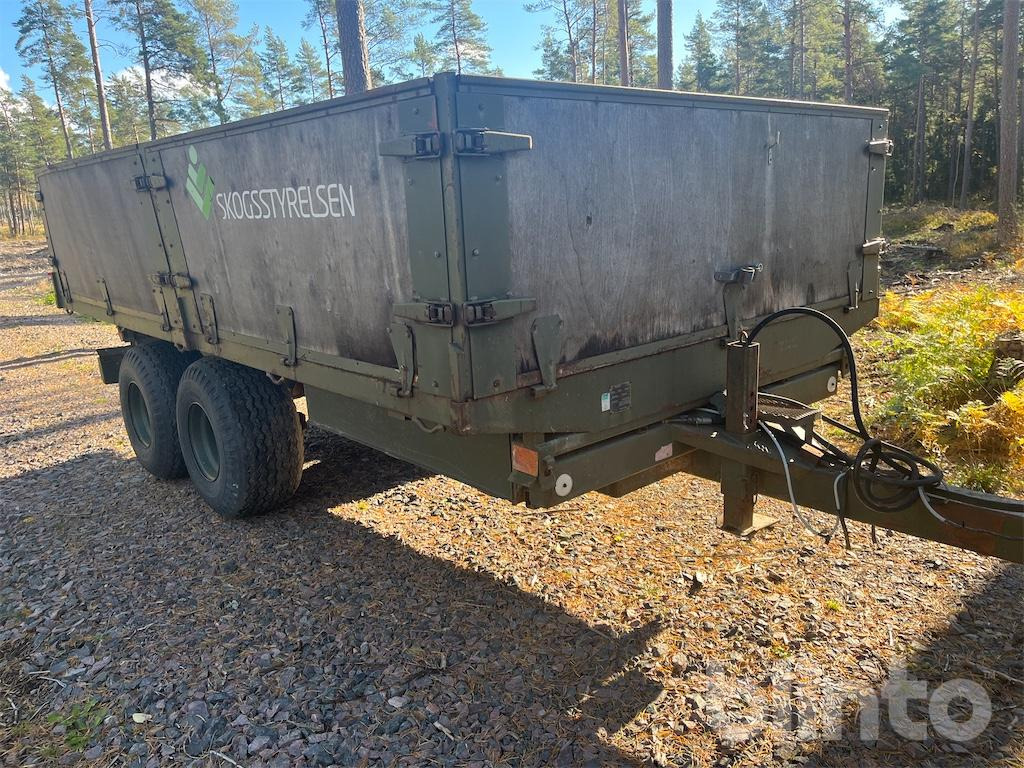 KMA 10000kg - Сельскохозяйственный прицеп-самосвал: фото 4 KMA 10000kg - Сельскохозяйственный прицеп-самосвал: фото 4