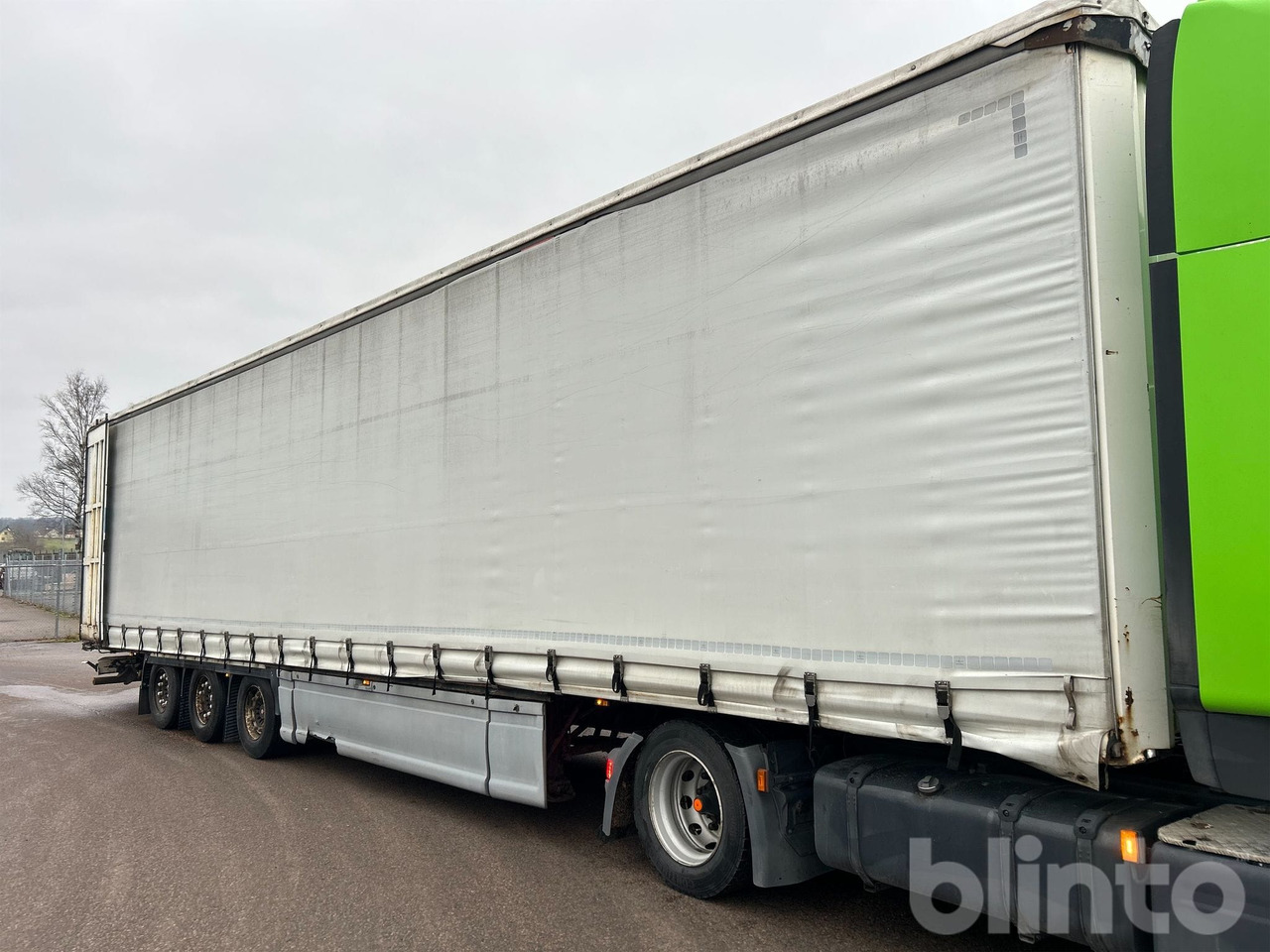 KRONE SD - Тентованный полуприцеп: фото 2 KRONE SD - Тентованный полуприцеп: фото 2