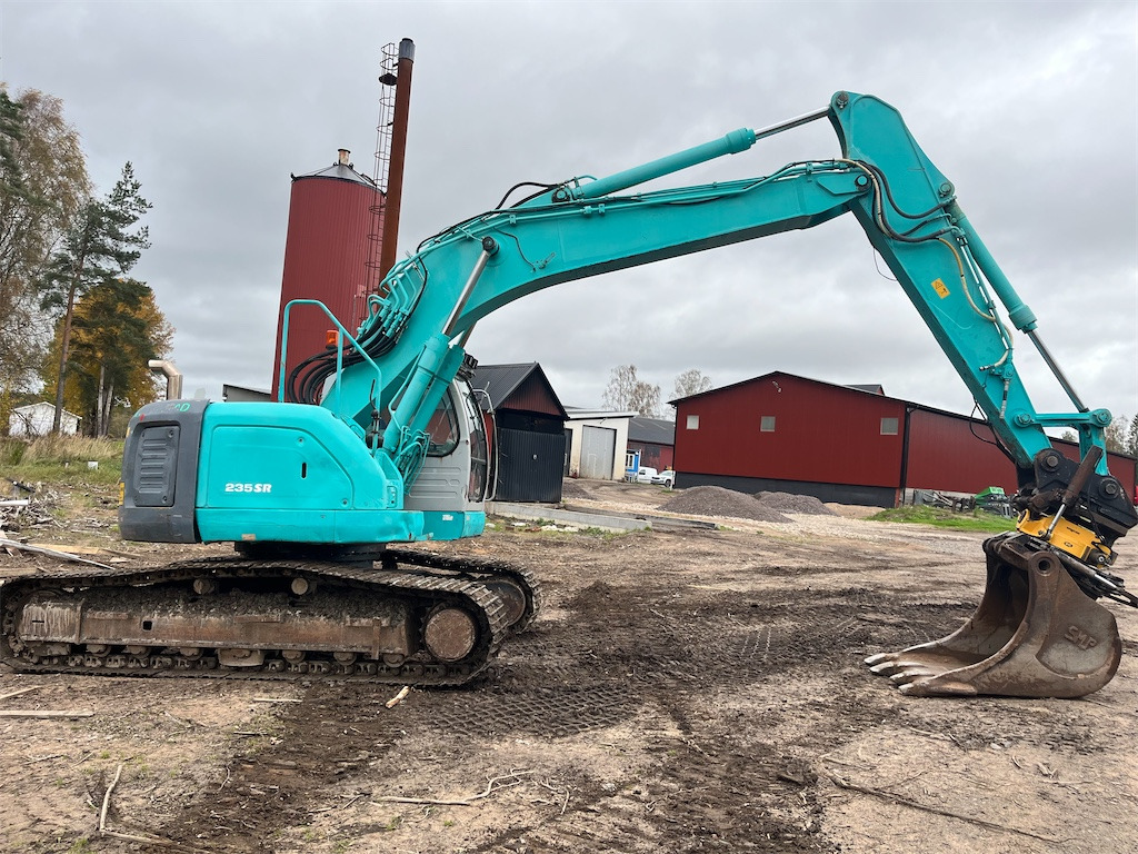 Kobelco SK 235SR - Гусеничный экскаватор: фото 5 Kobelco SK 235SR - Гусеничный экскаватор: фото 5