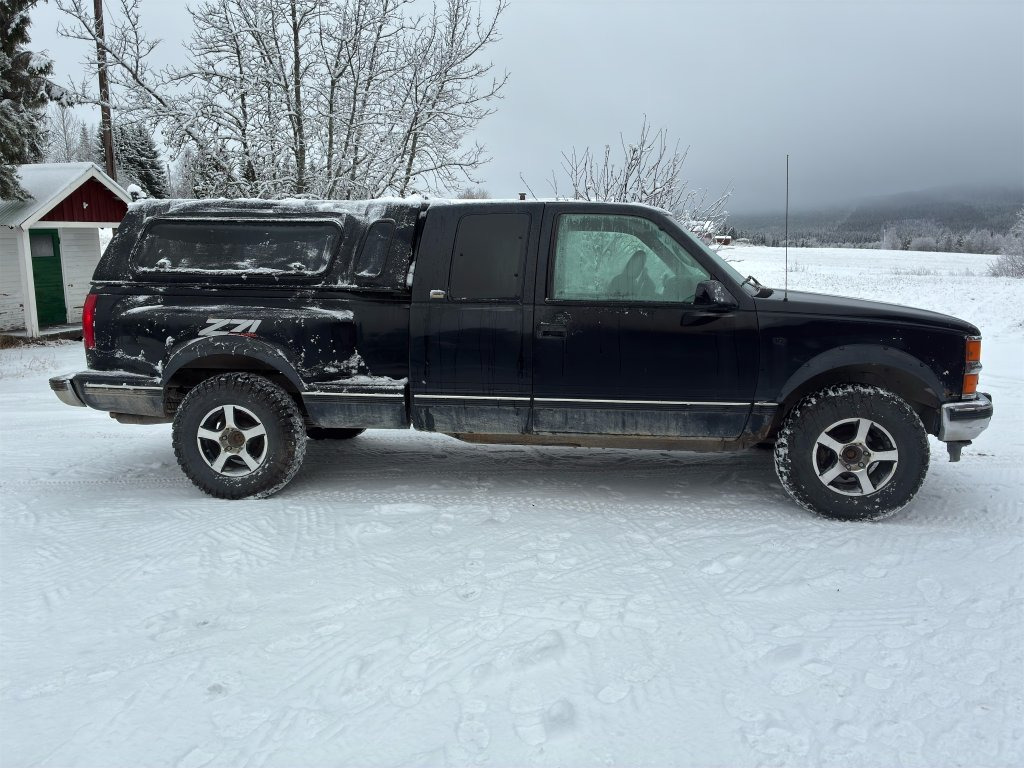 CHEVROLET 1500 K10753 - Коммерческий автомобиль: фото 4 CHEVROLET 1500 K10753 - Коммерческий автомобиль: фото 4