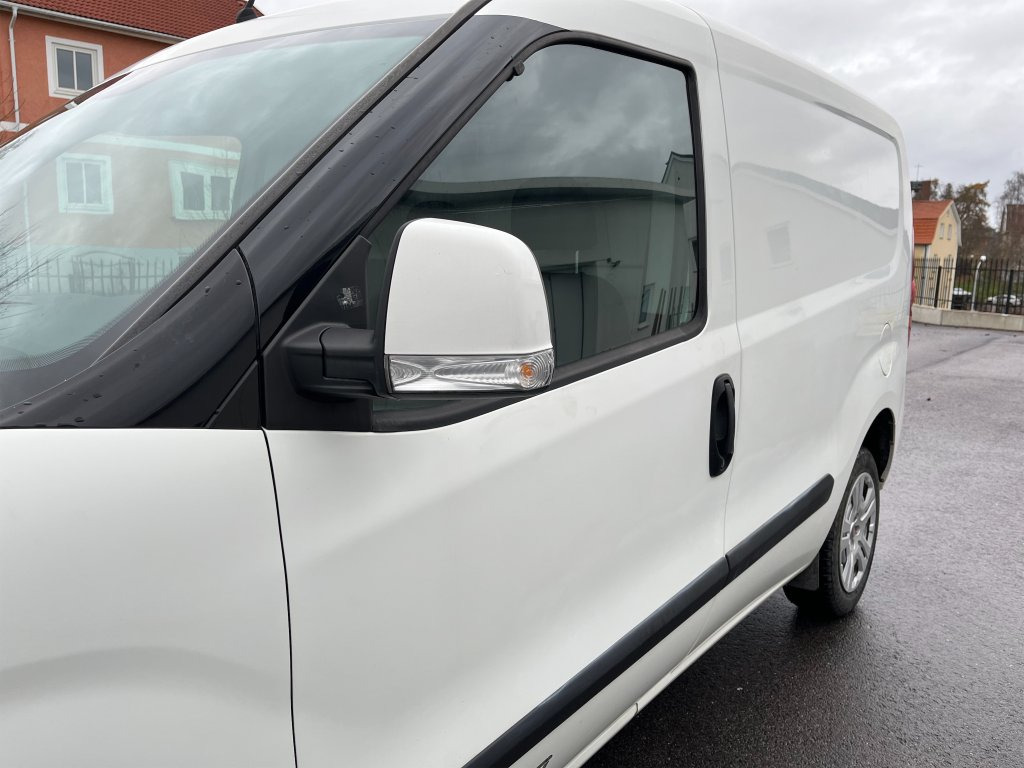 Коммерческий автомобиль FIAT DOBLO: фото 25 Коммерческий автомобиль FIAT DOBLO: фото 25