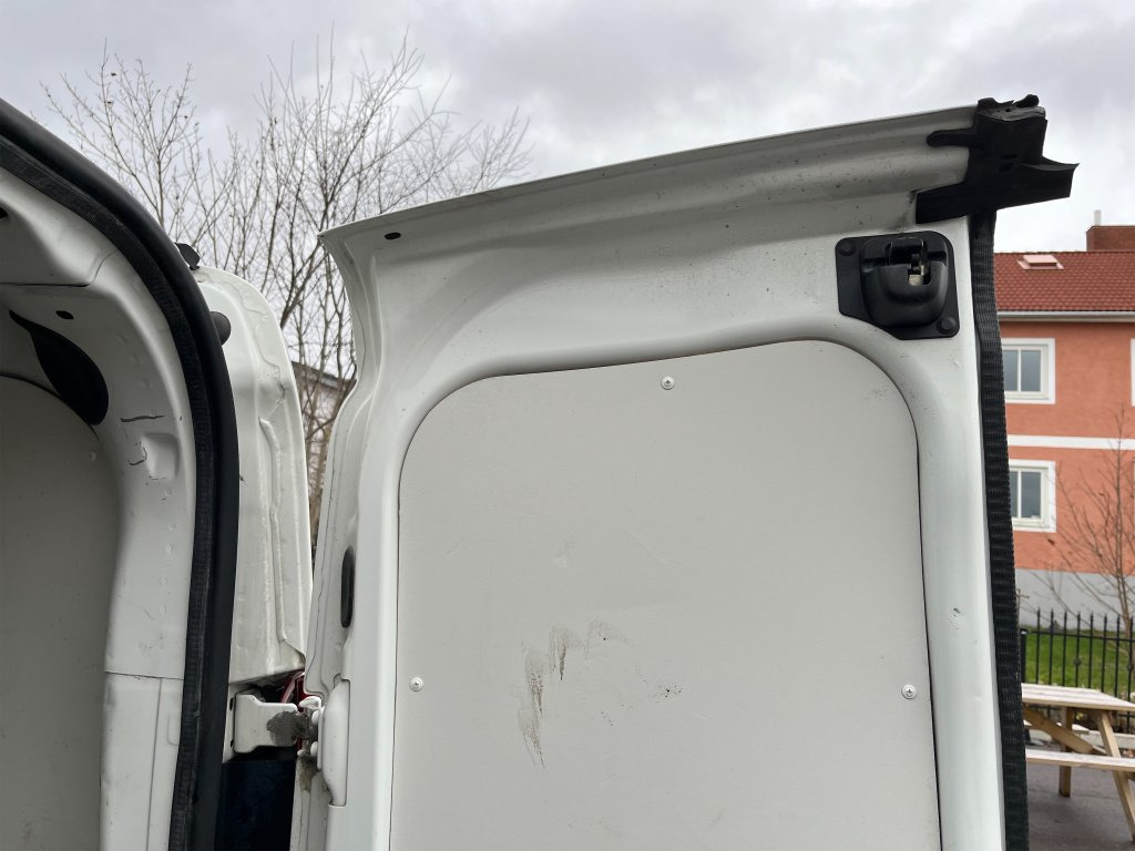 Коммерческий автомобиль FIAT DOBLO: фото 42 Коммерческий автомобиль FIAT DOBLO: фото 42