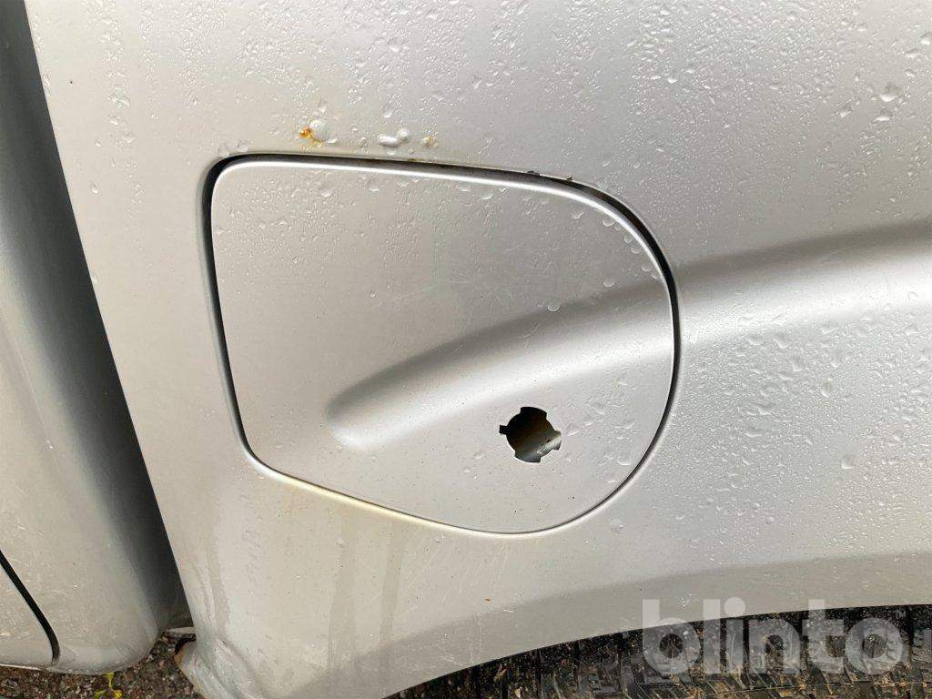 Коммерческий автомобиль NISSAN D401: фото 41 Коммерческий автомобиль NISSAN D401: фото 41