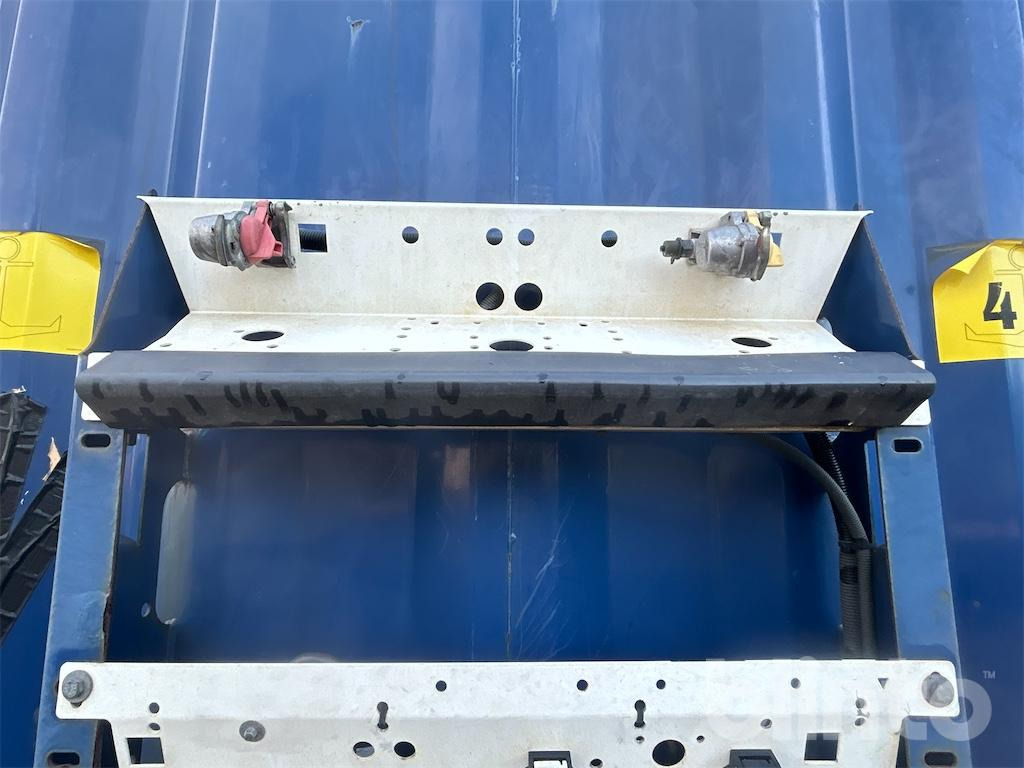 Полуприцеп бортовой/ Платформа Krone SD (2014): фото 24 Полуприцеп бортовой/ Платформа Krone SD (2014): фото 24