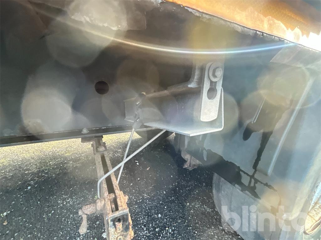 Полуприцеп бортовой/ Платформа Krone SD (2014): фото 49 Полуприцеп бортовой/ Платформа Krone SD (2014): фото 49