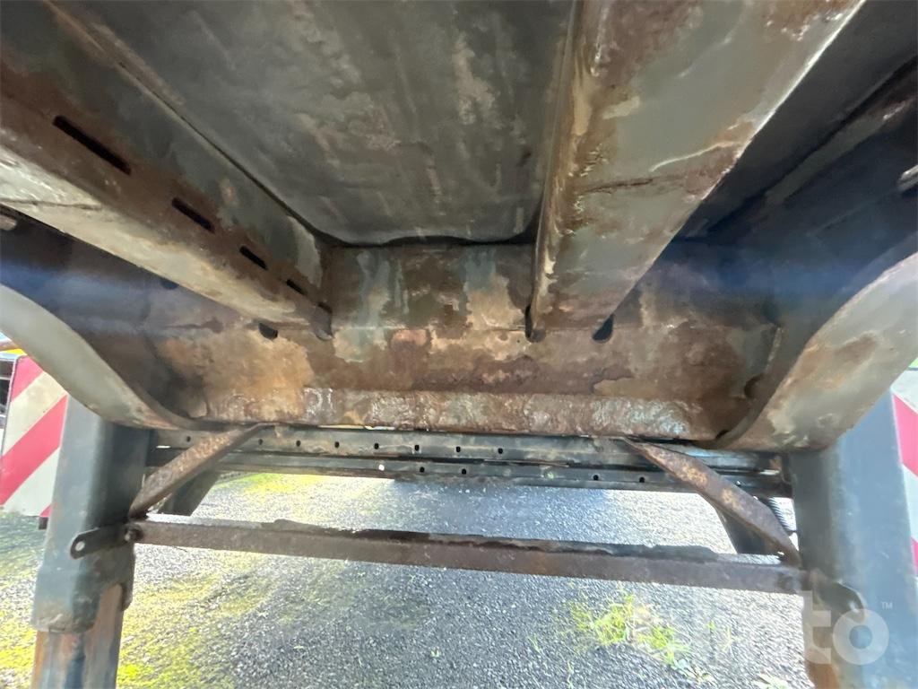 Полуприцеп бортовой/ Платформа Krone SD (2014): фото 40 Полуприцеп бортовой/ Платформа Krone SD (2014): фото 40