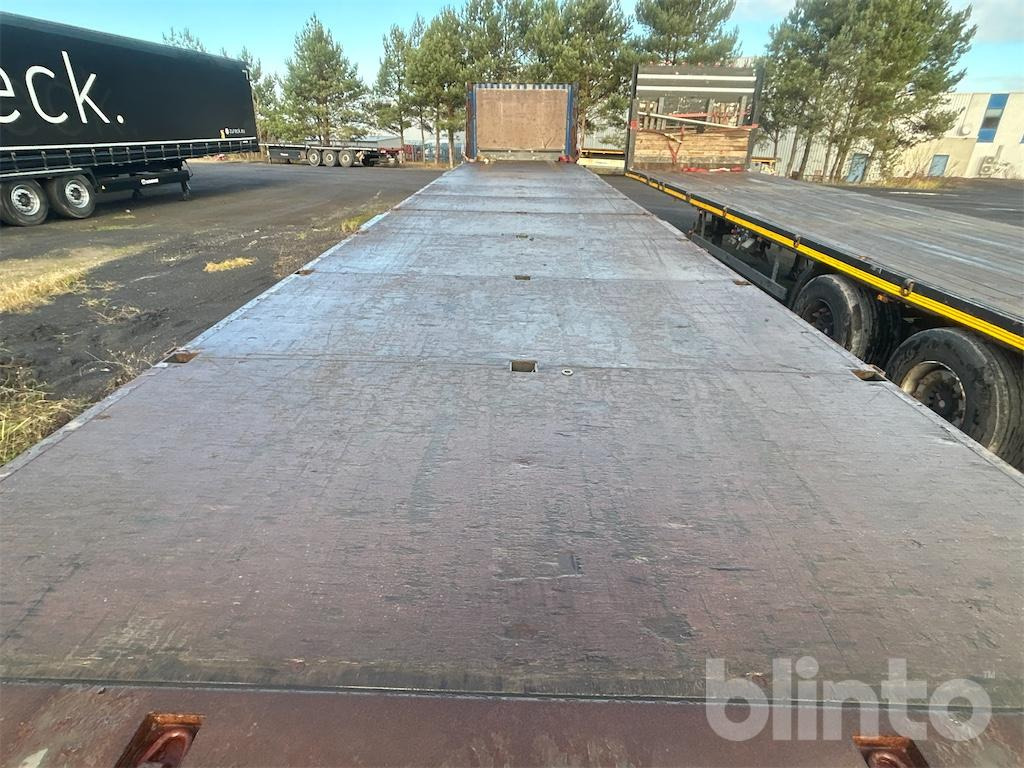 Полуприцеп бортовой/ Платформа Krone SD (2014): фото 19 Полуприцеп бортовой/ Платформа Krone SD (2014): фото 19