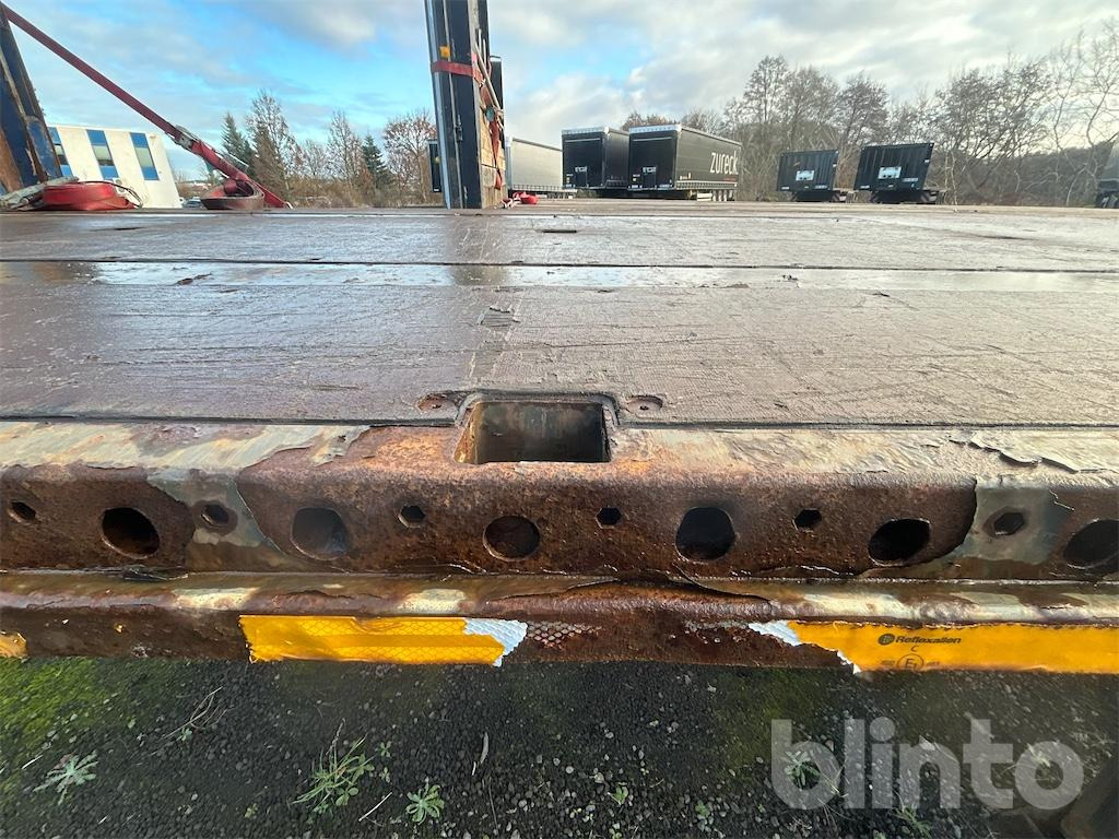 Полуприцеп бортовой/ Платформа Krone SD (2014): фото 31 Полуприцеп бортовой/ Платформа Krone SD (2014): фото 31