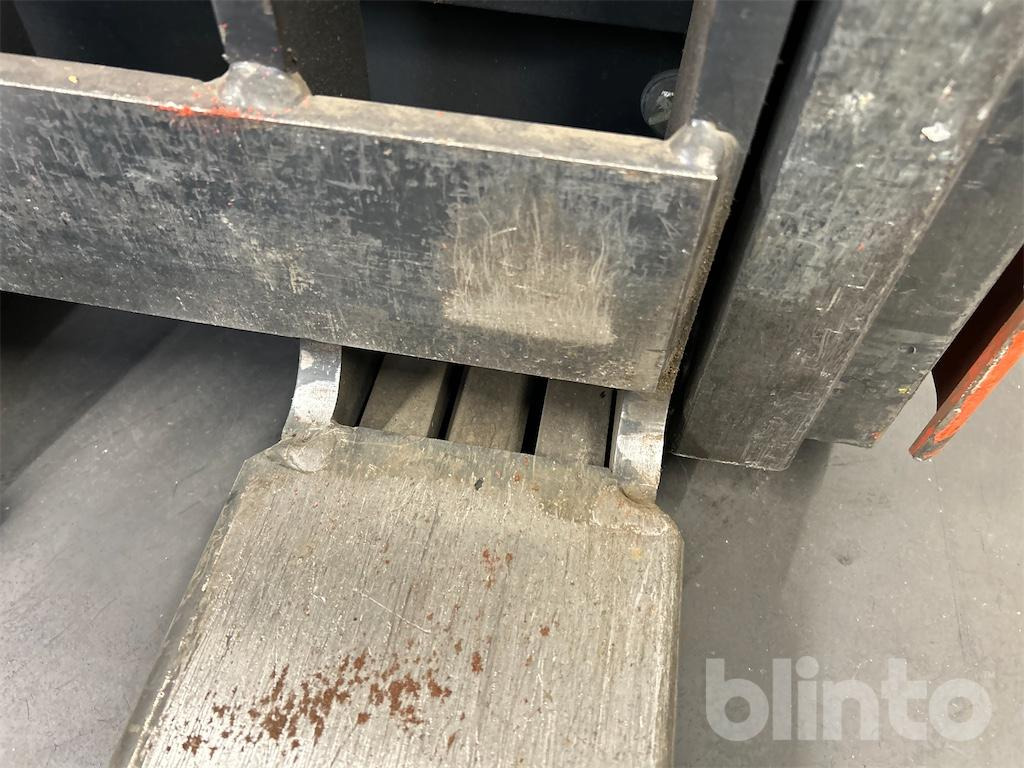 Штабелер Linde L12 (2016): фото 13