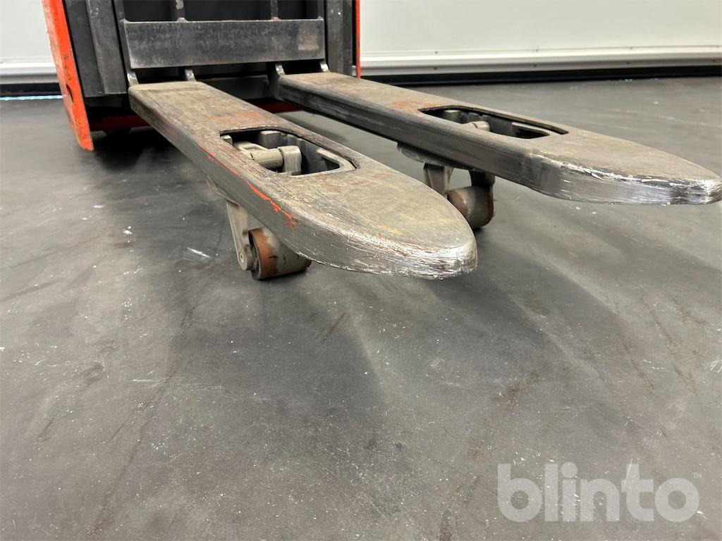 Штабелер Linde L12 (2016): фото 16