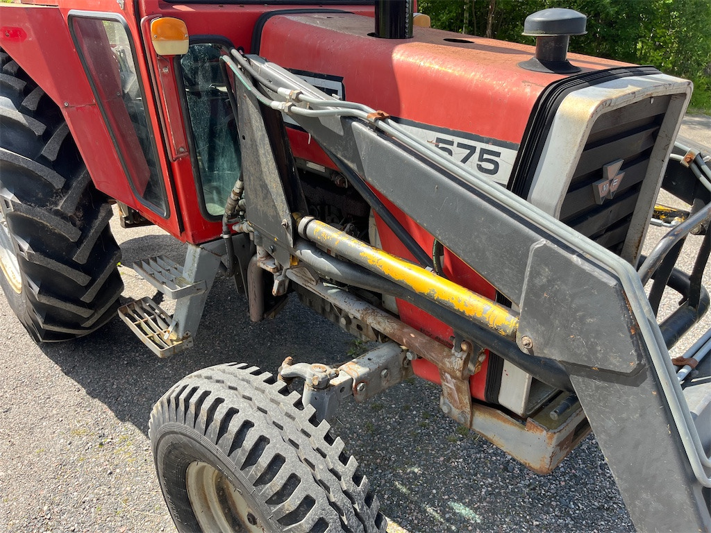 Трактор MASSEY FERGUSON 575-2 8V: фото 21