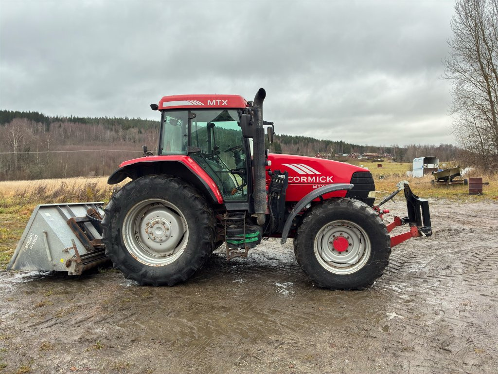 MC-CORMICK MTX 140 - Трактор: фото 4 MC-CORMICK MTX 140 - Трактор: фото 4