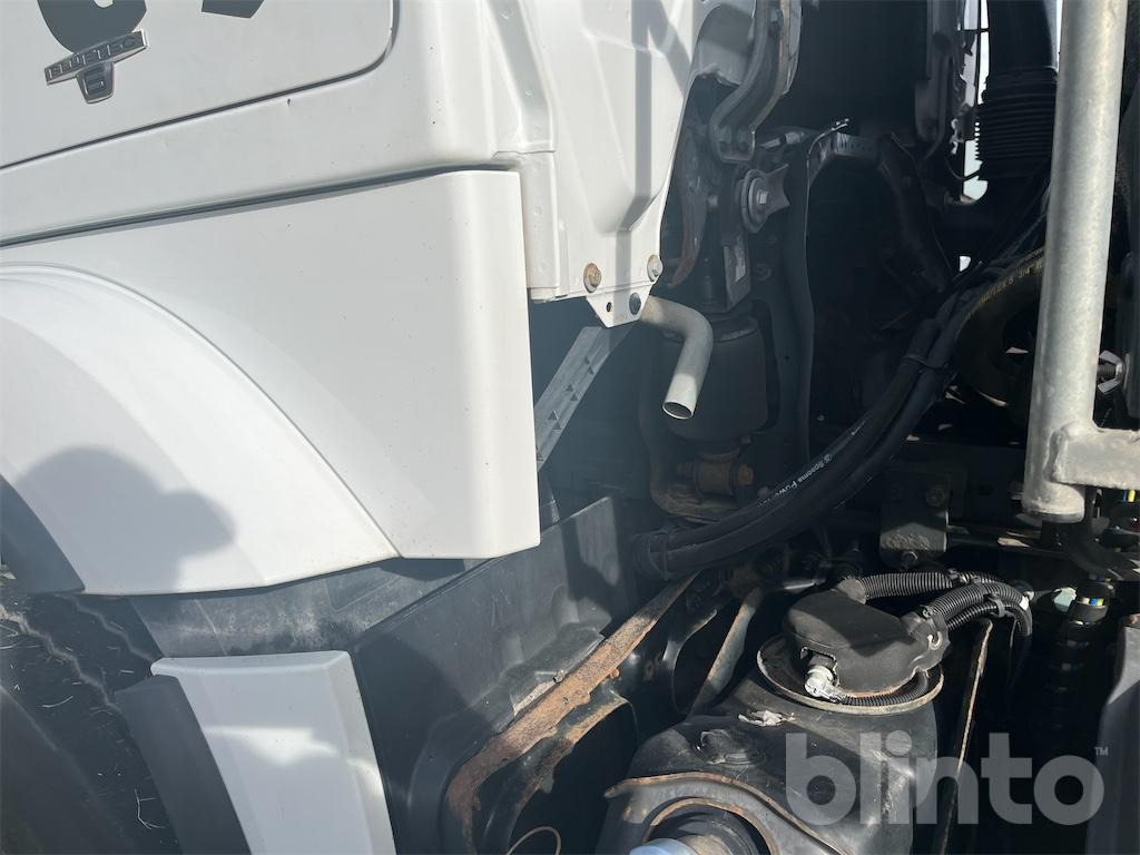 Крюковой мультилифт MERCEDES-BENZ Arocs 3251 8x4: фото 48 Крюковой мультилифт MERCEDES-BENZ Arocs 3251 8x4: фото 48