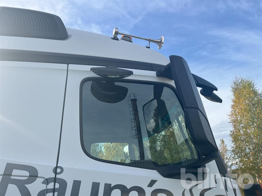 Крюковой мультилифт MERCEDES-BENZ Arocs 3251 8x4: фото 40 Крюковой мультилифт MERCEDES-BENZ Arocs 3251 8x4: фото 40