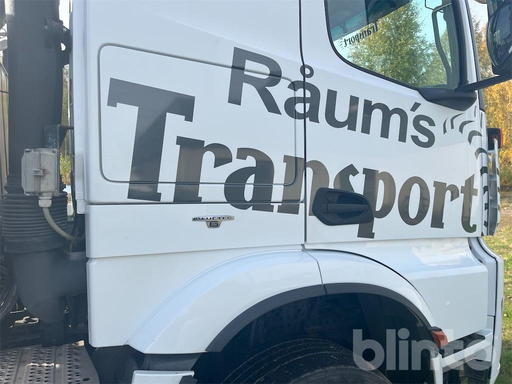 Крюковой мультилифт MERCEDES-BENZ Arocs 3251 8x4: фото 42 Крюковой мультилифт MERCEDES-BENZ Arocs 3251 8x4: фото 42