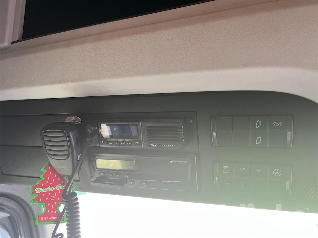 Крюковой мультилифт MERCEDES-BENZ Arocs 3251 8x4: фото 22 Крюковой мультилифт MERCEDES-BENZ Arocs 3251 8x4: фото 22