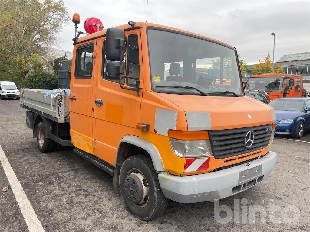 Mercedes Benz Vario 614 D - Грузовик бортовой/ Платформа: фото 2 Mercedes Benz Vario 614 D - Грузовик бортовой/ Платформа: фото 2