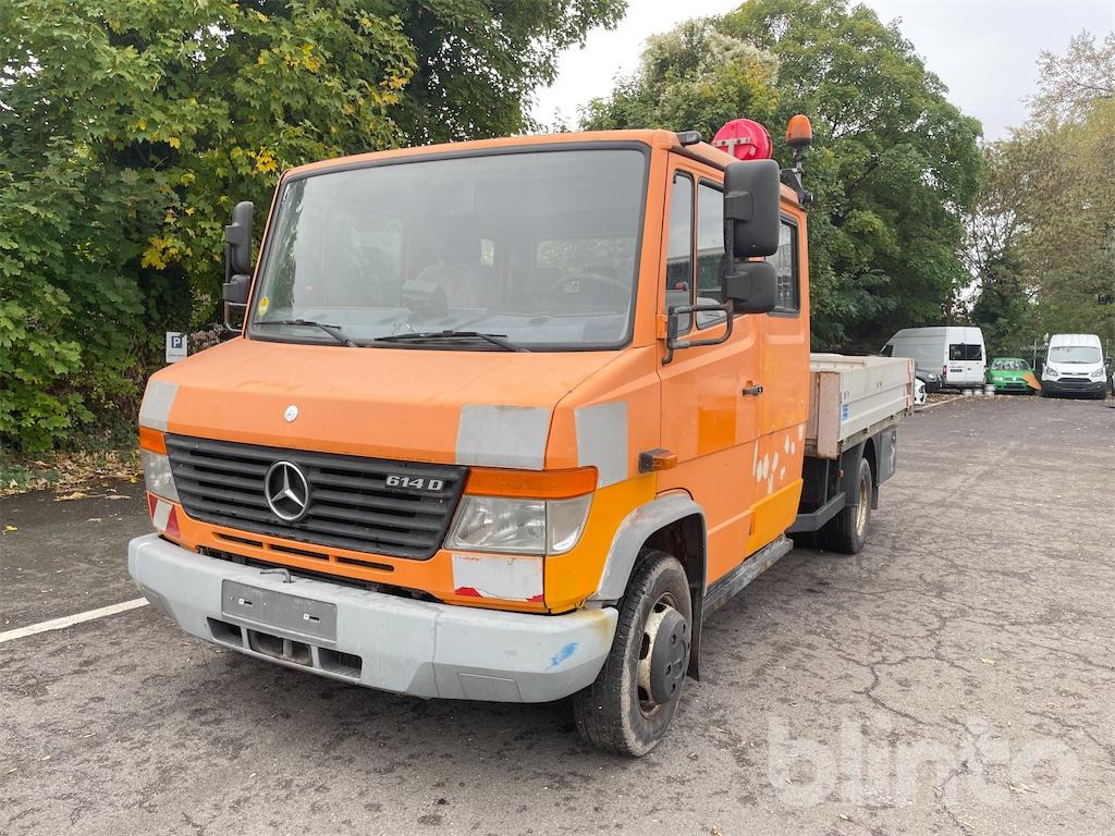 Mercedes Benz Vario 614 D - Грузовик бортовой/ Платформа: фото 1 Mercedes Benz Vario 614 D - Грузовик бортовой/ Платформа: фото 1