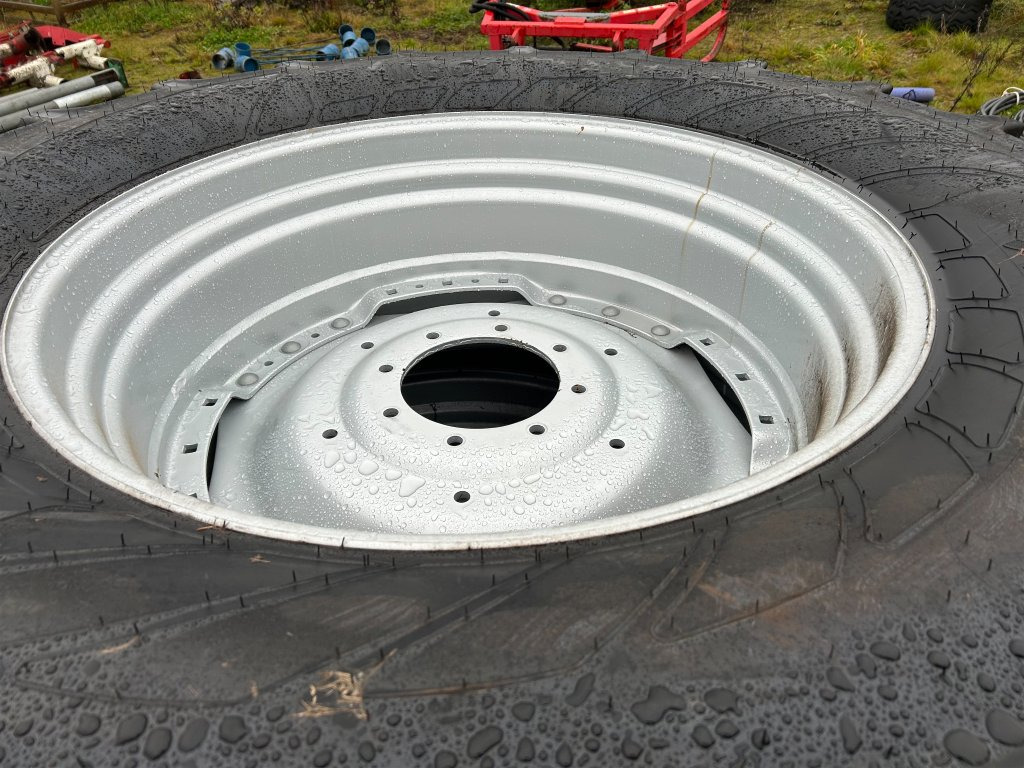 Mitas 600/65 R38 - Колесо для Сельскохозяйственной техники: фото 5 Mitas 600/65 R38 - Колесо для Сельскохозяйственной техники: фото 5