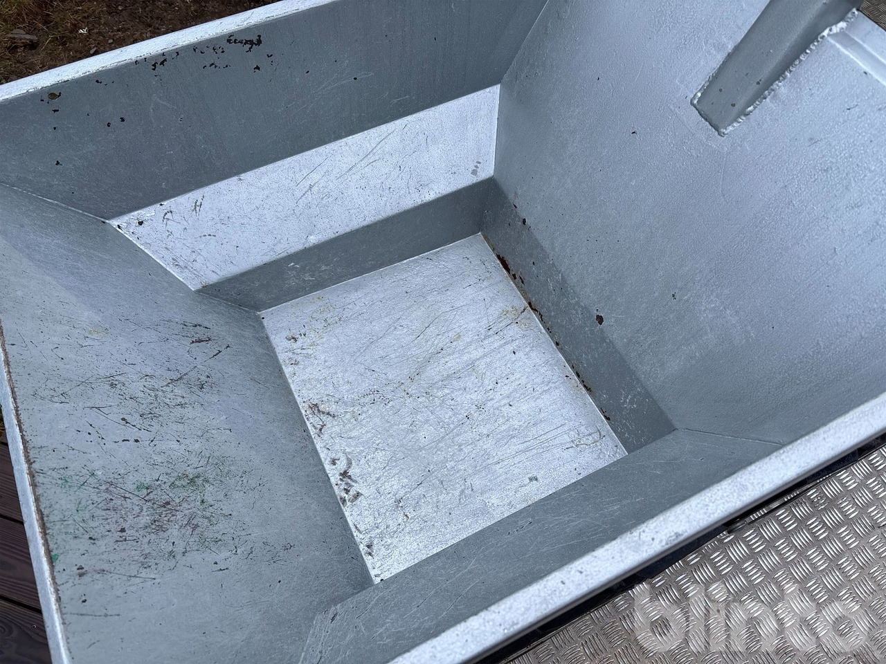 Мини-самосвал Muck-truck 250kg: фото 11 Мини-самосвал Muck-truck 250kg: фото 11