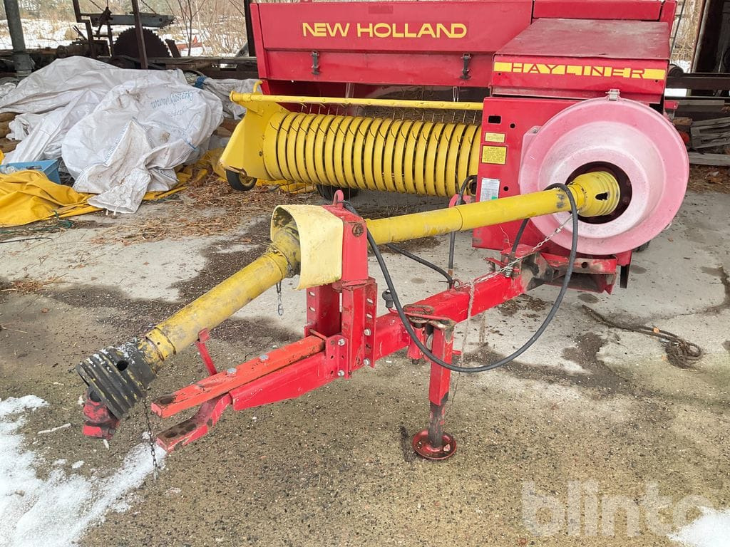 New Holland 377 - Пресс-подборщик тюковый: фото 5 New Holland 377 - Пресс-подборщик тюковый: фото 5