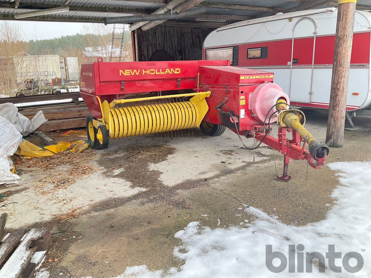 New Holland 377 - Пресс-подборщик тюковый: фото 2 New Holland 377 - Пресс-подборщик тюковый: фото 2
