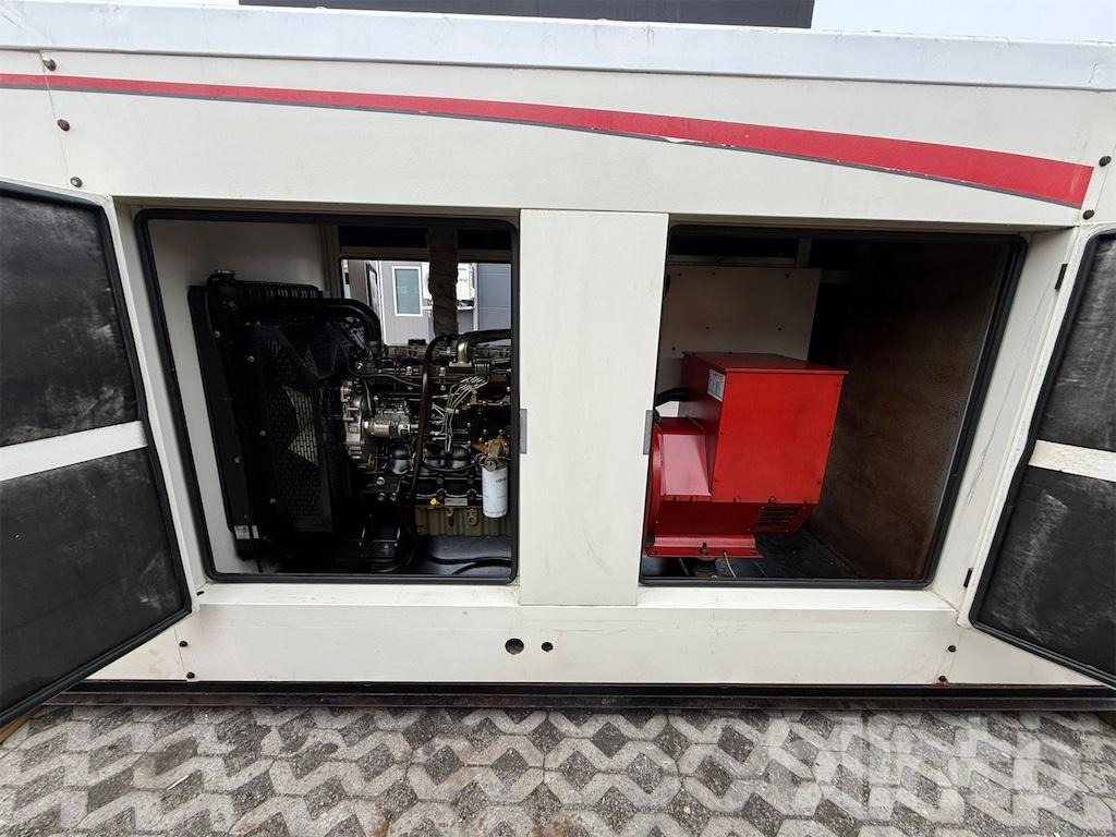 Электрогенератор Perkins 150 kVA / Reparationsobjekt: фото 21